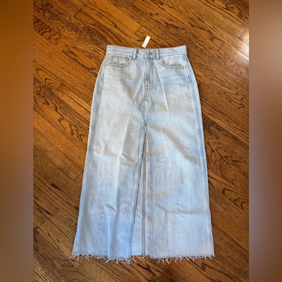 Madewell Rilee Denim Midi Skirt, size 25, NWT - Picture 3 of 8